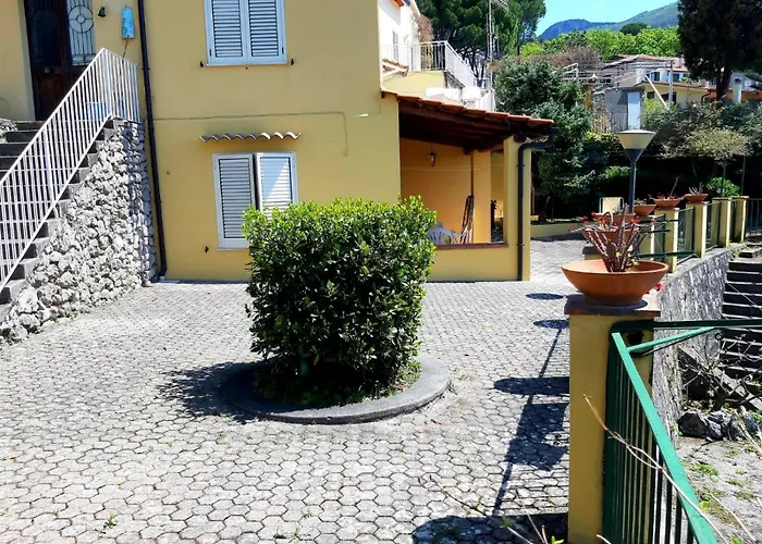 Da Cristina App B Feriehus *